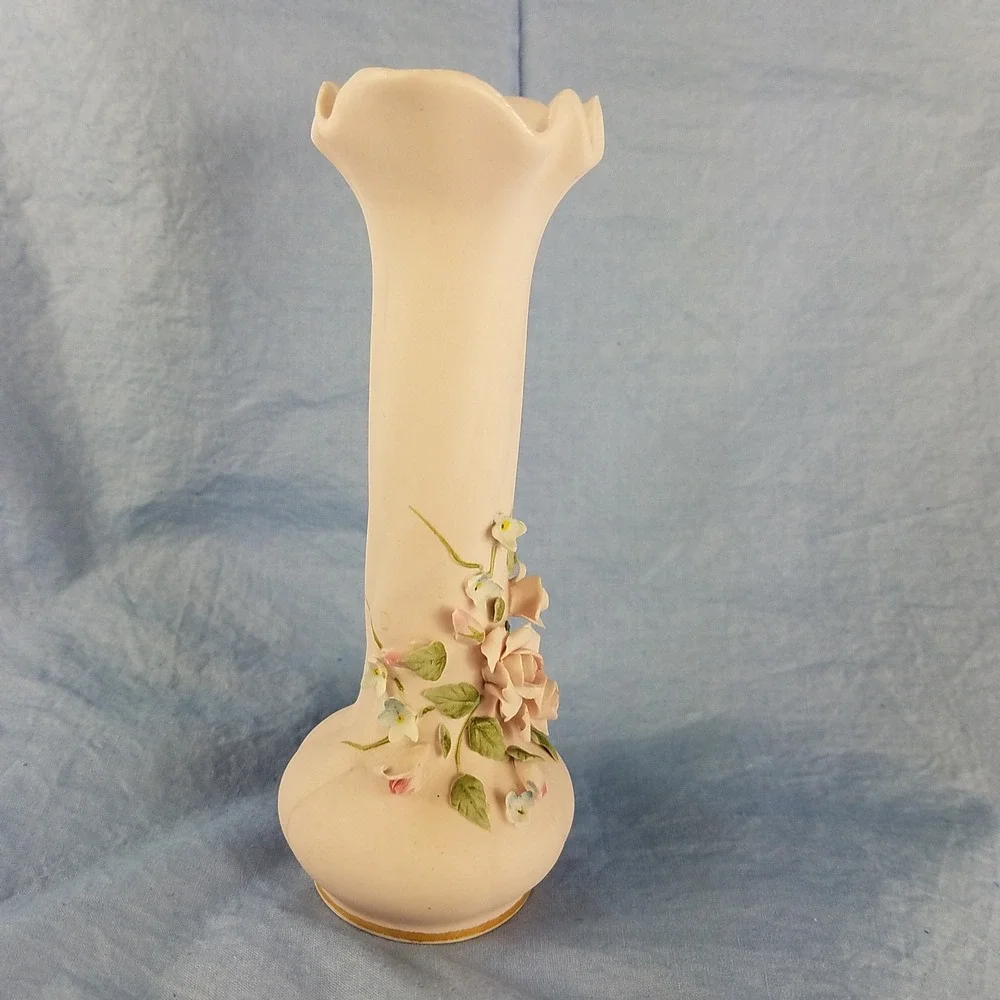 Lefton VNTG‎ Pink Vase applied flowers Japan bud 1040 green leaves matte pink
